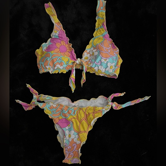 Hobie two piece bathing suit - Picture 2 of 5